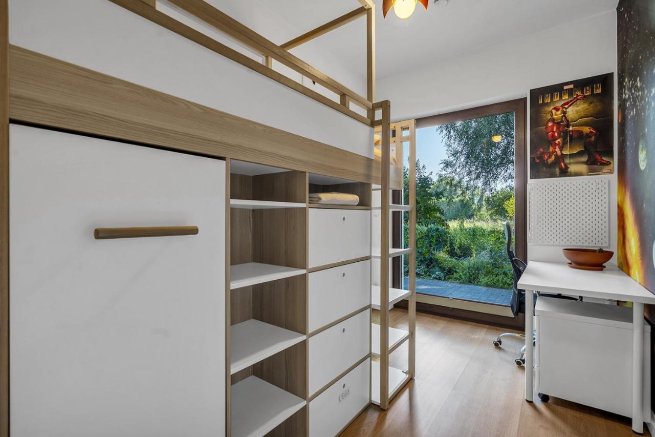 Spiralna 3-bedroom Leilighet Warszawa